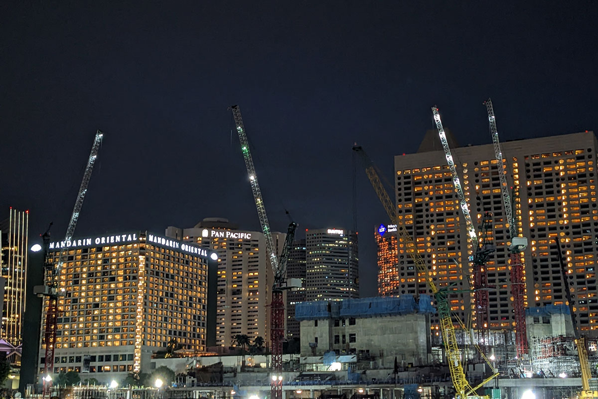 construction_at_marina_bay_20260522_3566_1200w